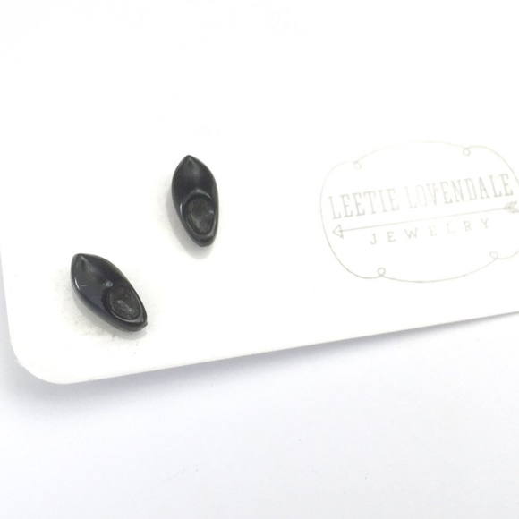 Black Tiny Clogs Vintage Lucite Stud Earrings - Picture 3 of 5